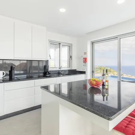 Oceano Sereno By Galmi Villa