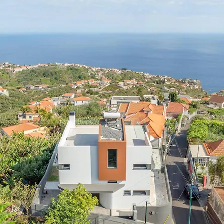 Oceano Sereno By Galmi Ponta do Sol (Madeira)