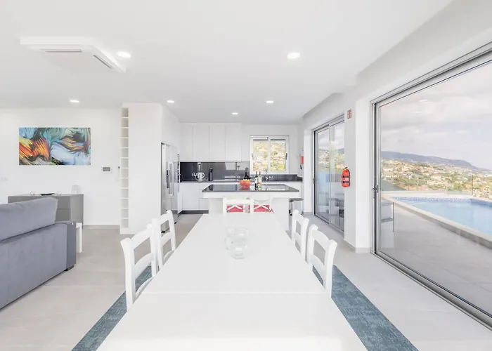 Willa Oceano Sereno By Galmi *