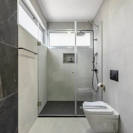 Oceano Sereno By Galmi Ponta do Sol (Madeira)